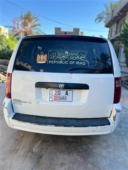 دودج كارافان